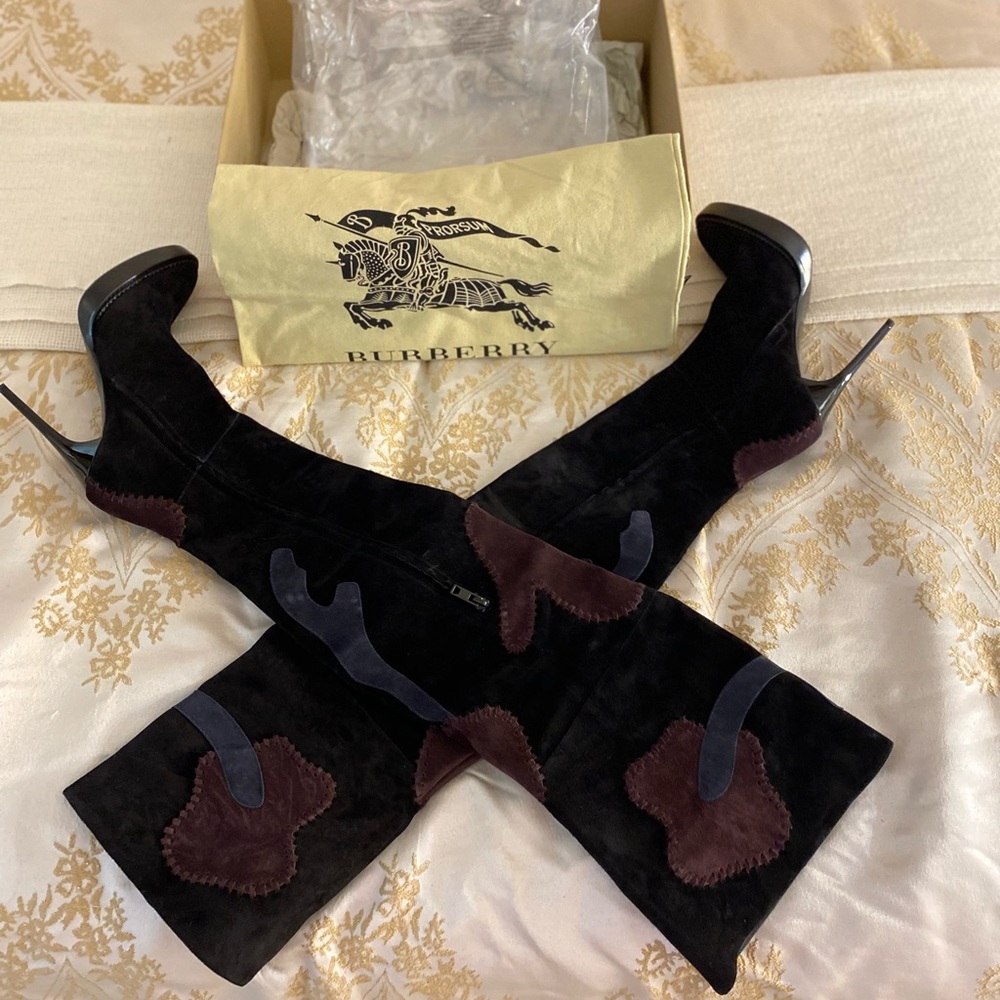 Burberry Runway Suede Patchwork Printed Boots - image 5